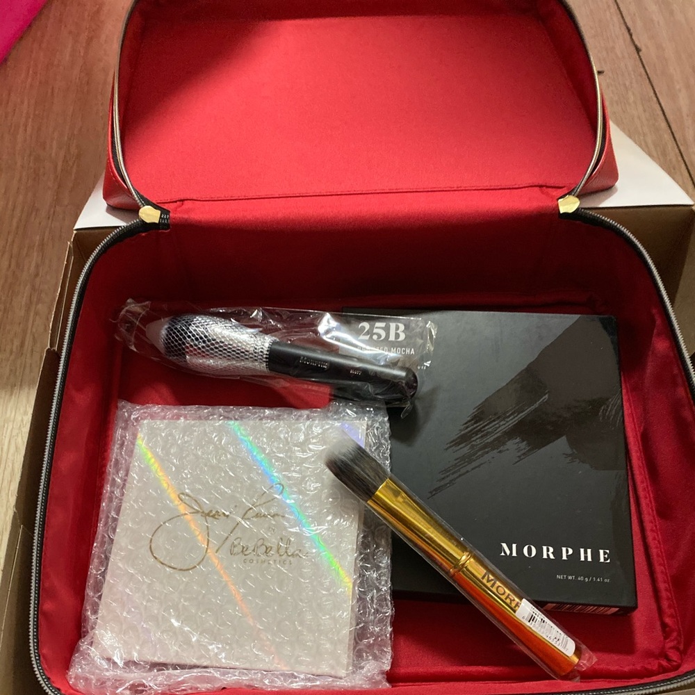Bundle - Picture 2 of 2